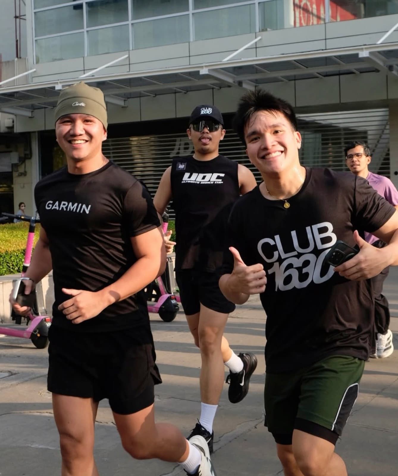 Club 1630 members running together
